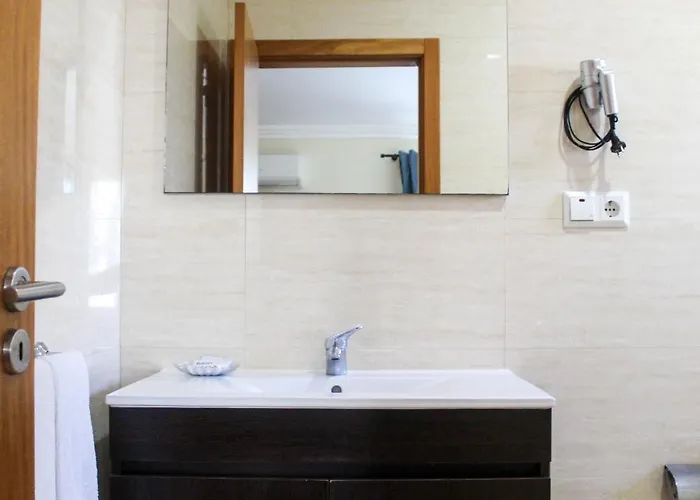 Al Novavista By A5p 3* Мадалена